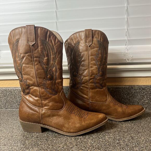 Coconuts Womens 9 M Western Cowboy Boots Brown Embossed Faux Leather Pointed Toe - Picture 4 of 11
